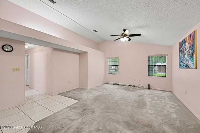 936 Hattaras Terrace SE, Palm Bay, FL 32909