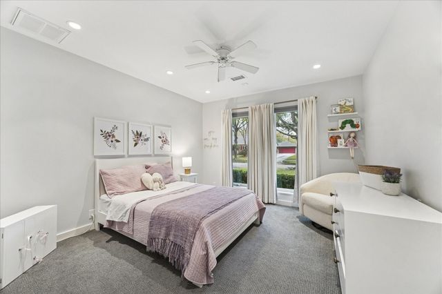 5718 Jackwood Street, Houston, TX 77096