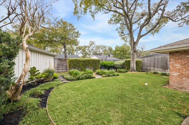 5718 Jackwood Street, Houston, TX 77096