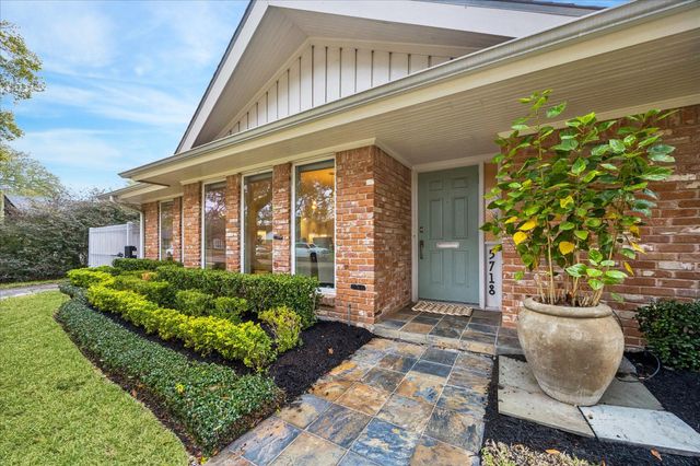 5718 Jackwood Street, Houston, TX 77096