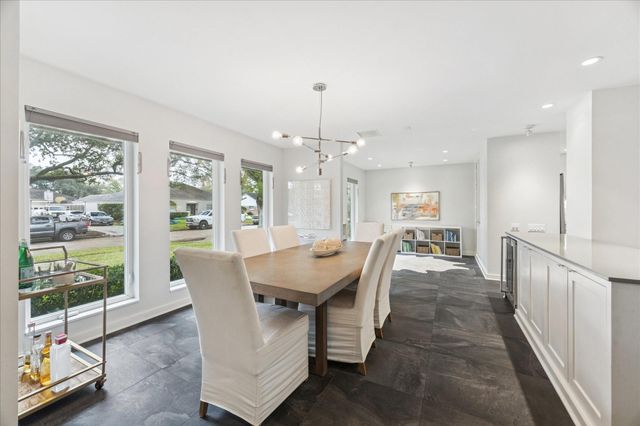 5718 Jackwood Street, Houston, TX 77096