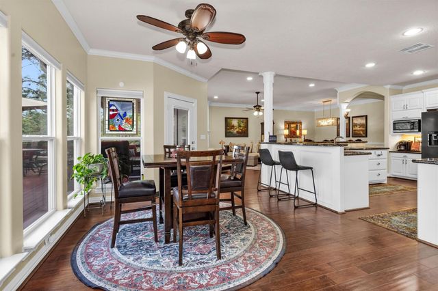 1502 Wimbledon Drive, Huntsville, TX 77340