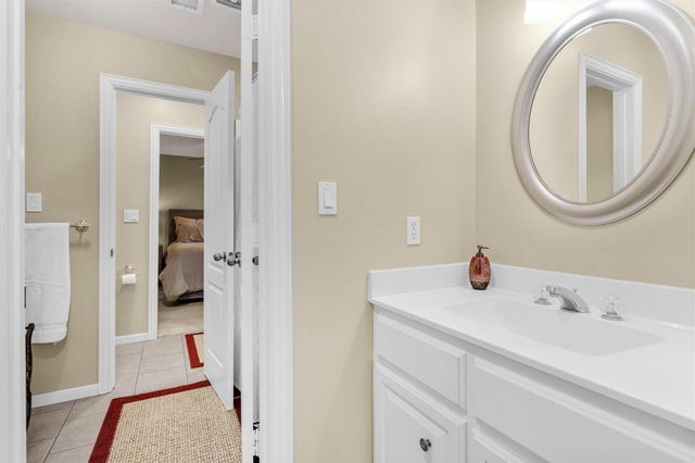 1502 Wimbledon Drive, Huntsville, TX 77340