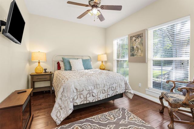 1502 Wimbledon Drive, Huntsville, TX 77340