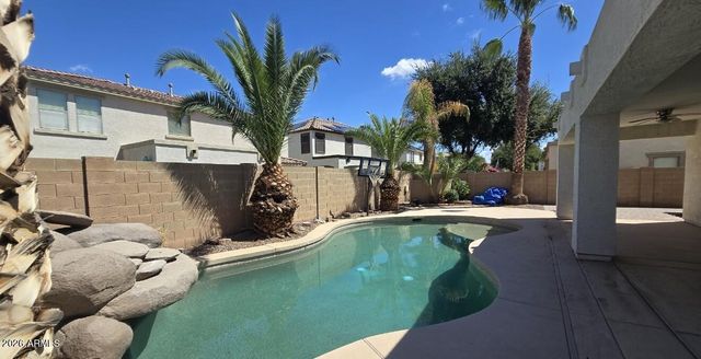 19668 E CARRIAGE Way, Queen Creek, AZ 85142