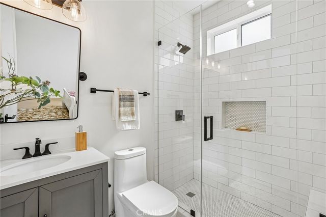 8308 Mcconnell Avenue, Los Angeles, CA 90045