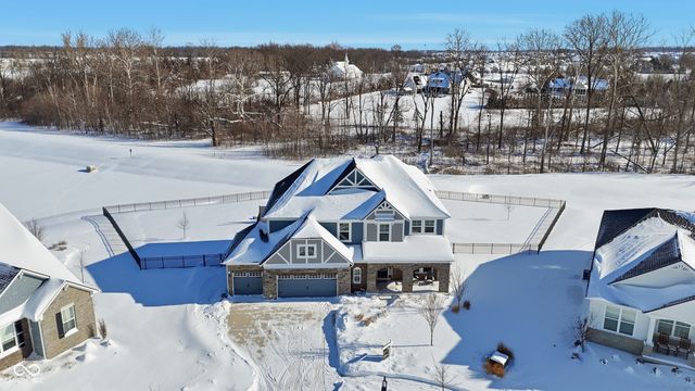 15618 Temple Wood Circle, Fishers, IN 46037