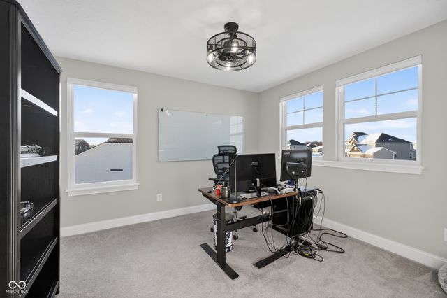 15618 Temple Wood Circle, Fishers, IN 46037