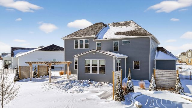 15618 Temple Wood Circle, Fishers, IN 46037