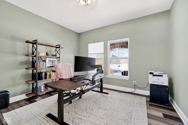 15618 Temple Wood Circle, Fishers, IN 46037