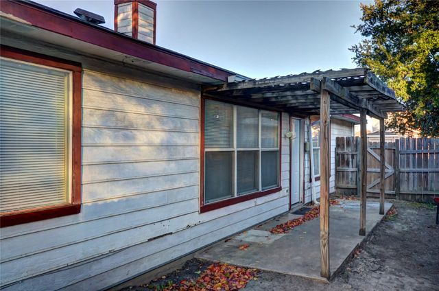 6751 Silver Sage Drive, Fort Worth, TX 76137