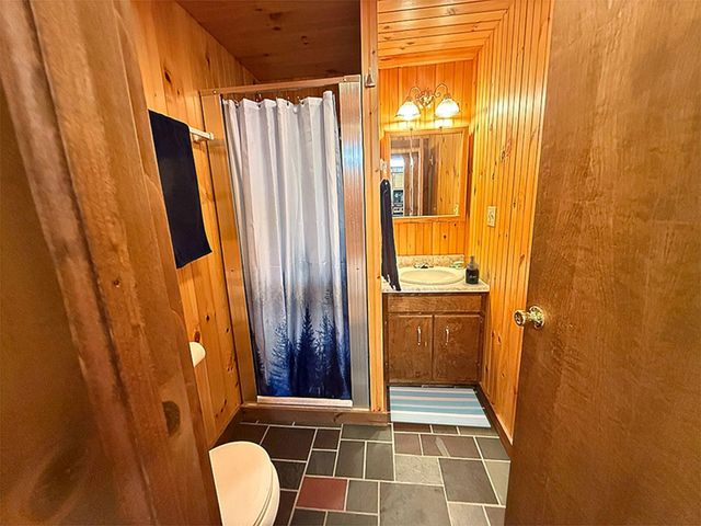 845 Burr Pond Road, Sudbury, VT 05733