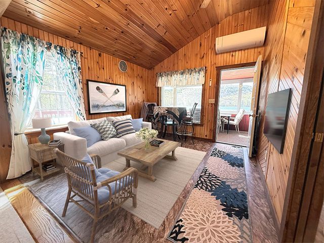 845 Burr Pond Road, Sudbury, VT 05733
