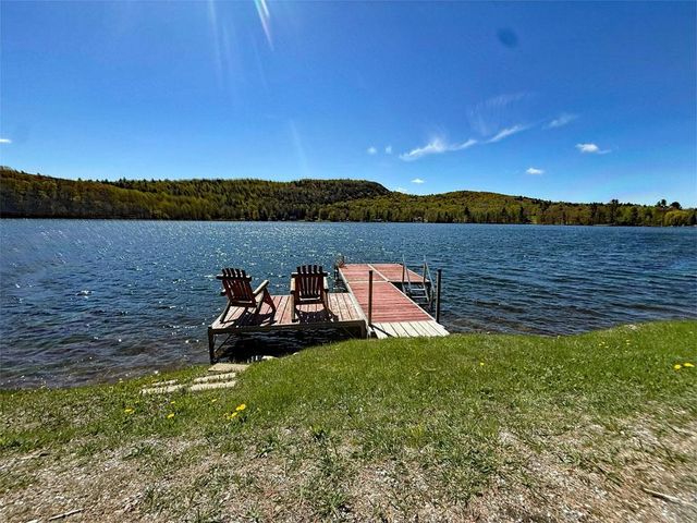 845 Burr Pond Road, Sudbury, VT 05733