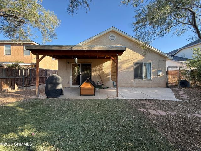 4716 Diamante Court, Las Cruces, NM 88012