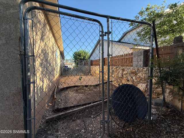 4716 Diamante Court, Las Cruces, NM 88012