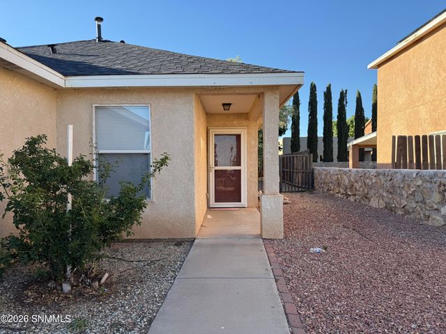 4716 Diamante Court, Las Cruces, NM 88012