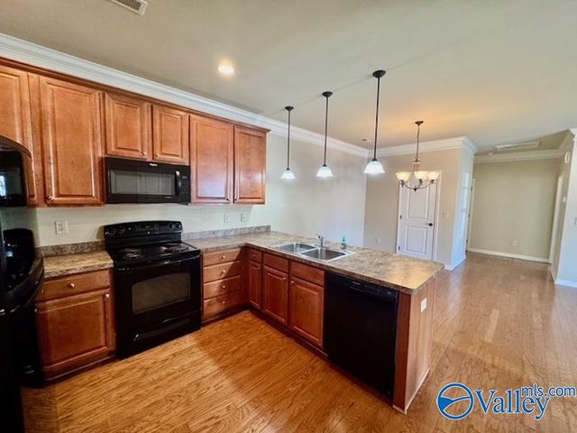 123 Windsor Hill Road, Huntsville, AL 35824