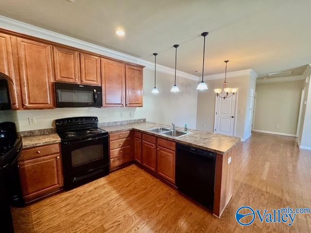 123 Windsor Hill Road, Huntsville, AL 35824