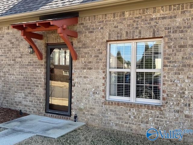 123 Windsor Hill Road, Huntsville, AL 35824