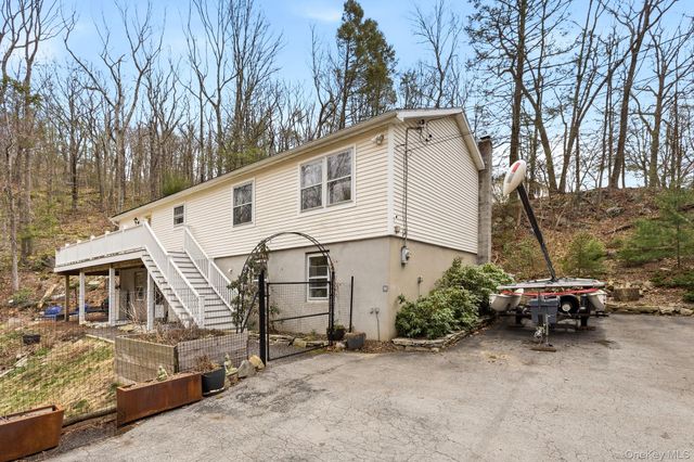 27 Arden Drive, Garrison, NY 10524