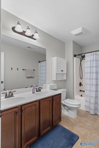 2409 Bell Manor Drive, Huntsville, AL 35803