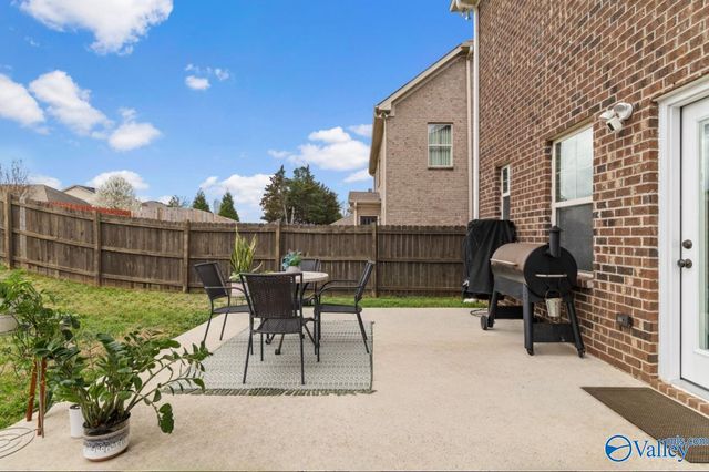 2409 Bell Manor Drive, Huntsville, AL 35803