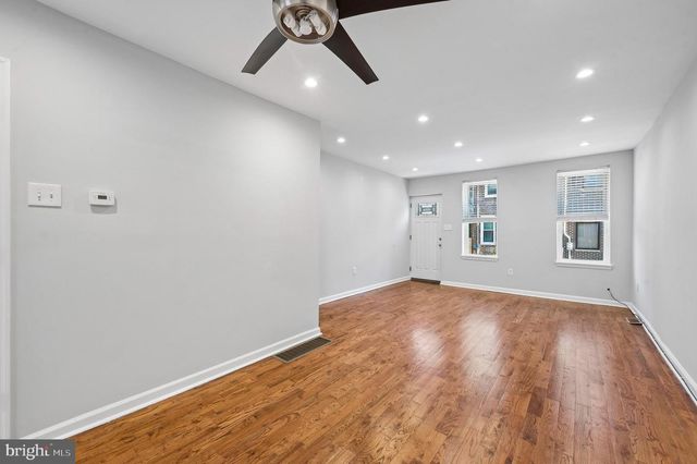 2027 WILDER ST, Philadelphia, PA 19146
