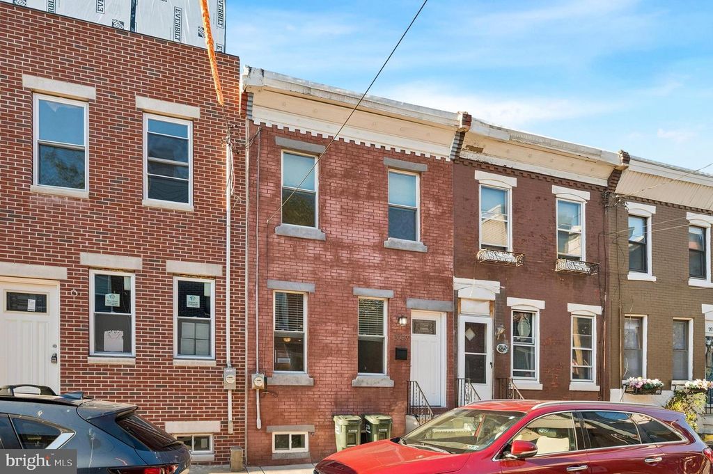 2027 WILDER ST, Philadelphia, PA 19146