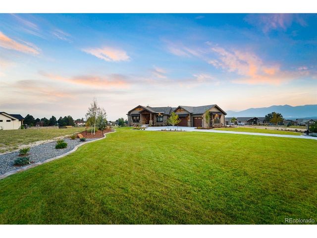 14420 S Perry Park Rd, Larkspur, CO 80118
