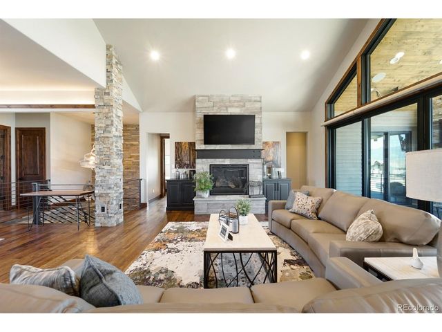 14420 S Perry Park Rd, Larkspur, CO 80118