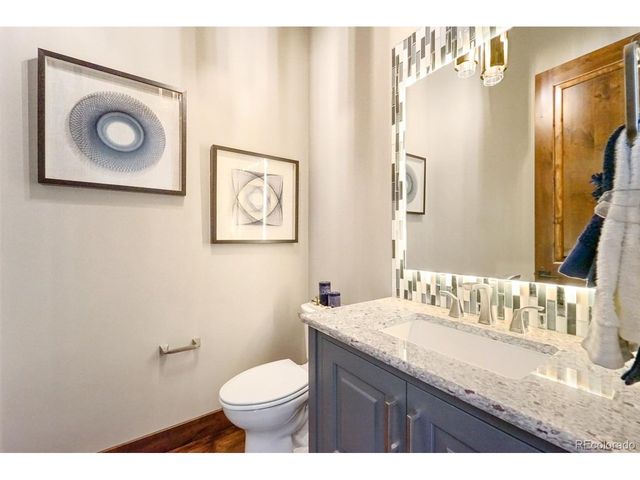 14420 S Perry Park Rd, Larkspur, CO 80118