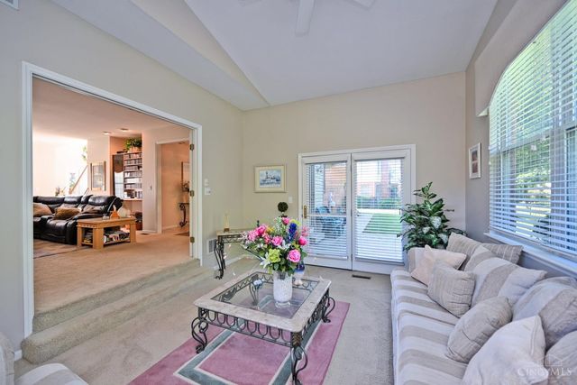 8575 Charleston Valley Drive, Deerfield Twp., OH 45040