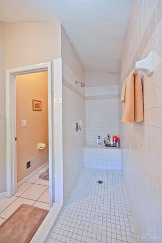 8575 Charleston Valley Drive, Deerfield Twp., OH 45040