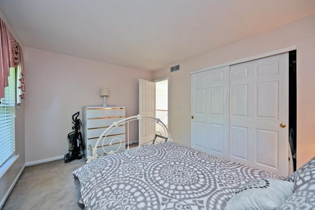 8575 Charleston Valley Drive, Deerfield Twp., OH 45040
