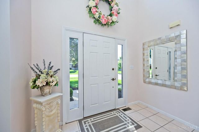 8575 Charleston Valley Drive, Deerfield Twp., OH 45040