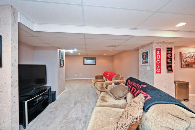 8575 Charleston Valley Drive, Deerfield Twp., OH 45040