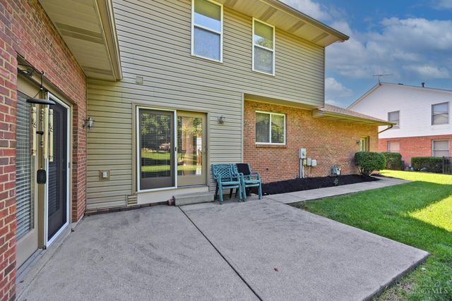 8575 Charleston Valley Drive, Deerfield Twp., OH 45040