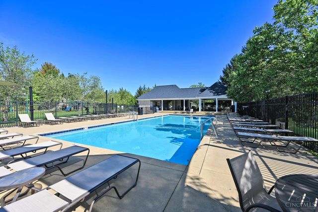 8575 Charleston Valley Drive, Deerfield Twp., OH 45040