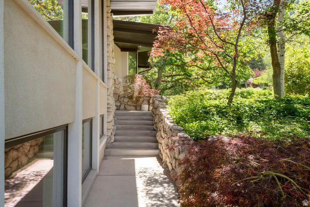 4183 E CUMORAH DR, Salt Lake City, UT 84124