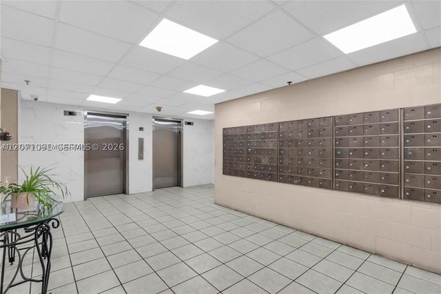 5055 NW 7th St 504, Miami, FL 33126
