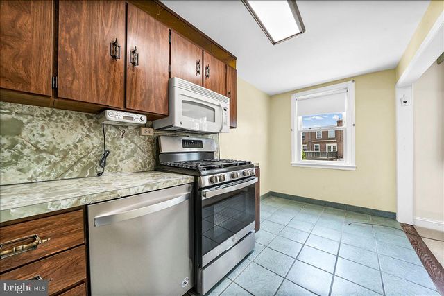 286 N OAK AVE, Clifton Heights, PA 19018