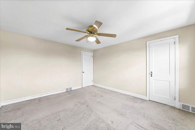 286 N OAK AVE, Clifton Heights, PA 19018