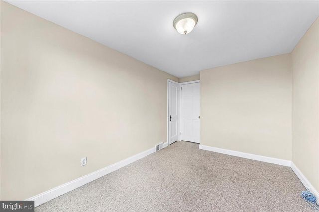 286 N OAK AVE, Clifton Heights, PA 19018