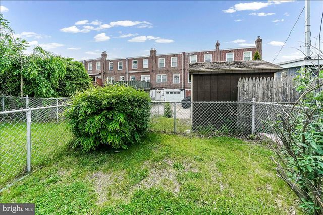 286 N OAK AVE, Clifton Heights, PA 19018