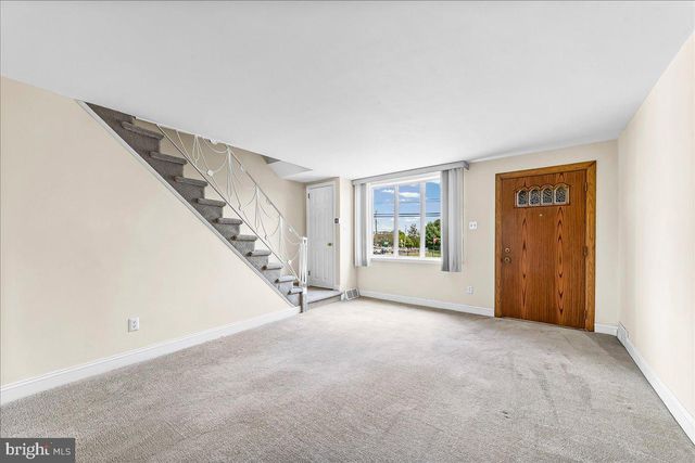 286 N OAK AVE, Clifton Heights, PA 19018