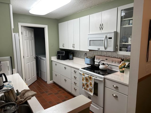 29 Windsor Ct Unit K, Keene, NH 03431