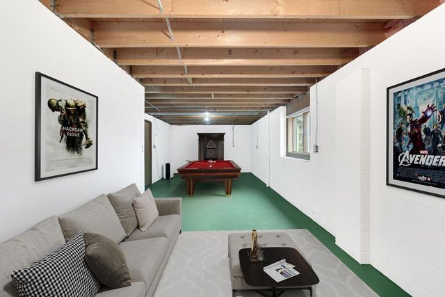 250 N 115th STREET, Wauwatosa, WI 53226