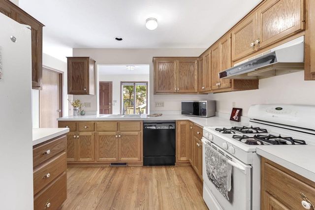 250 N 115th STREET, Wauwatosa, WI 53226