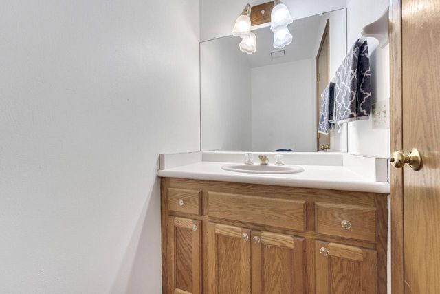 250 N 115th STREET, Wauwatosa, WI 53226
